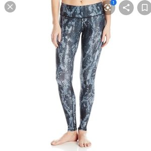 Alo Yoga Leggings